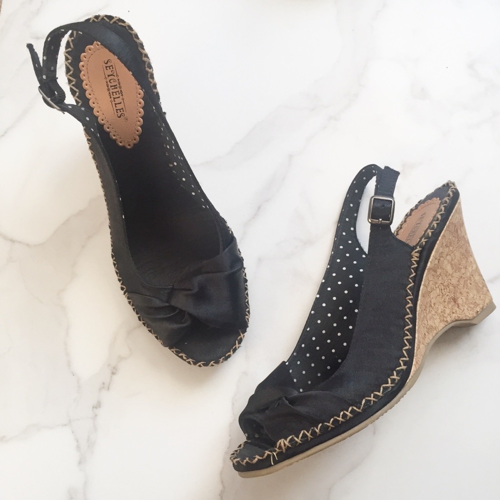 Seychelles Singapore black peep toe wedge sandals